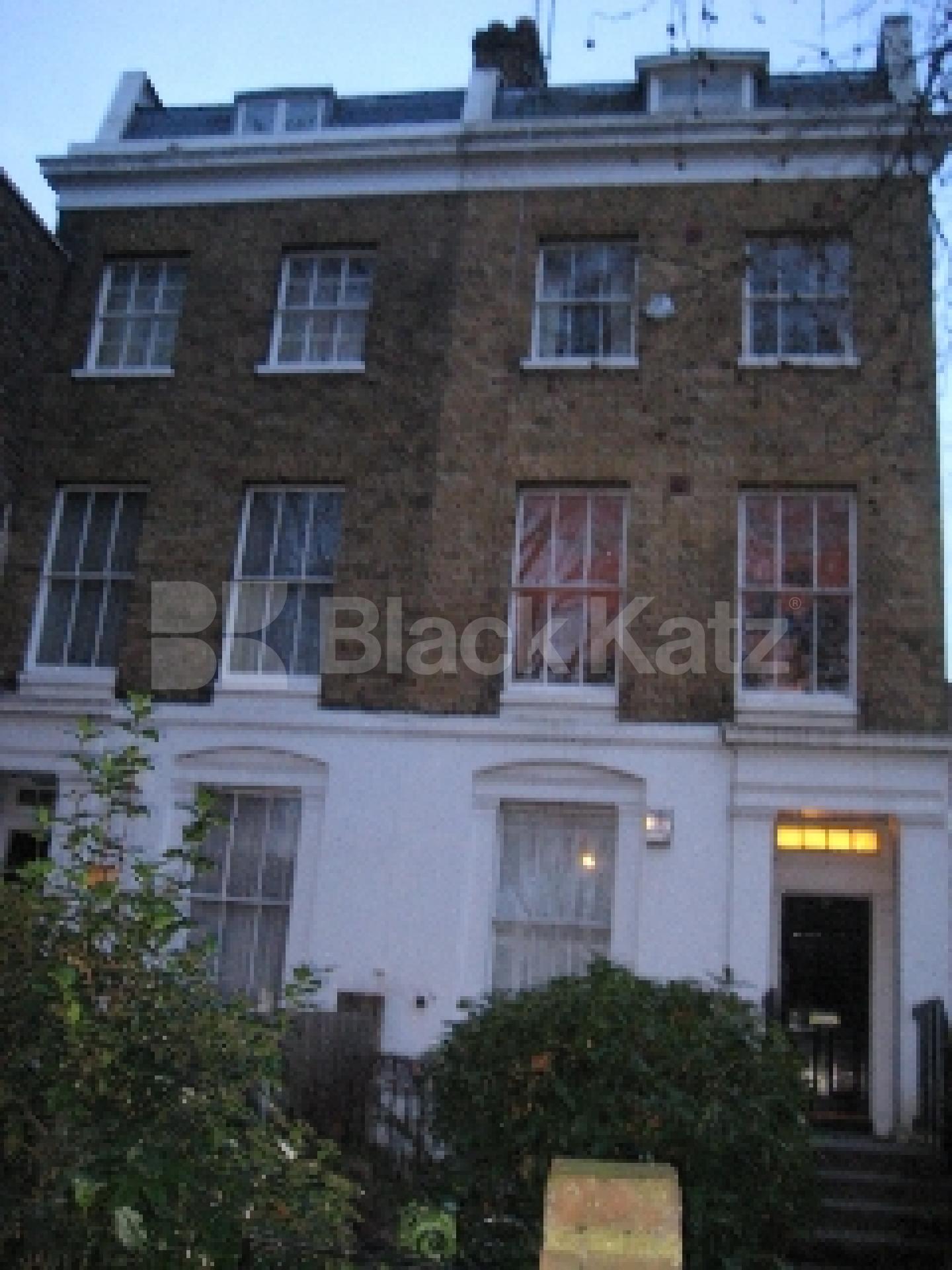 			LET, 1 Bedroom, 1 bath, 1 reception Apartment			 Clapham Common South Side, Clapham Common SW4